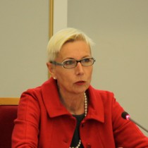 Gudrun Grosse-Wiesmann, aus dem BMZ, beim Vortrag