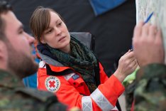 Koordinierung der Helfer vom Deutschen Roten Kreuz 