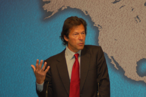 Das Bild zeigt den pakistanischen Präsidenten Khan