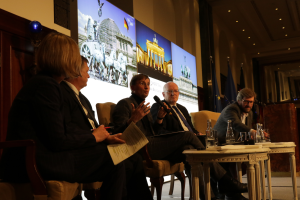 Dr. Sönke Neitzel spricht im vierten Panel. 