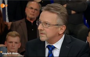 Bild von Dr. Karl-Heinz Kamp in der ZDF Talk-Runde bei Mabritt Illner am 27.02.2015